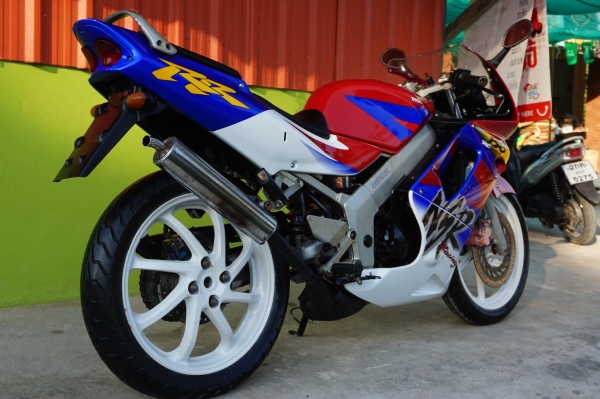 ขาย HONDA NSR โปร อาร์ม ปี 40 เอกสารทะเบียนชุดโอนครบ ขาย HONDA NSR โปร อาร์ม ปี 40 เอกสารทะเบียนชุดโอนครบ