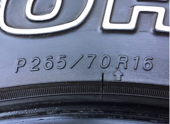 ยาง All Yokohama 265 70 16 กลางปี14 พร้อมใช้งาน ราคาไม่แพง ยาง All Yokohama 265 70 16 กลางปี14 พร้อมใช้งาน ราคาไม่แพง