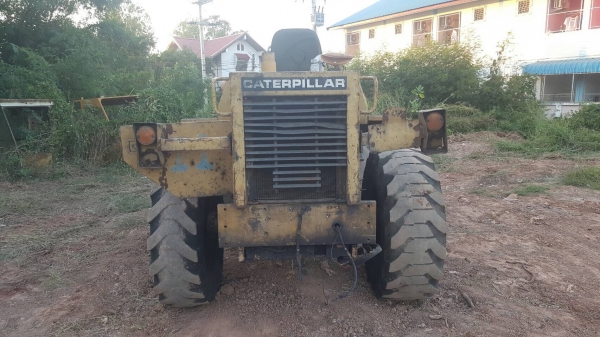 ขายตามสภาพ รถตัก CAT 910 ไม่มีปั้มดีเซล