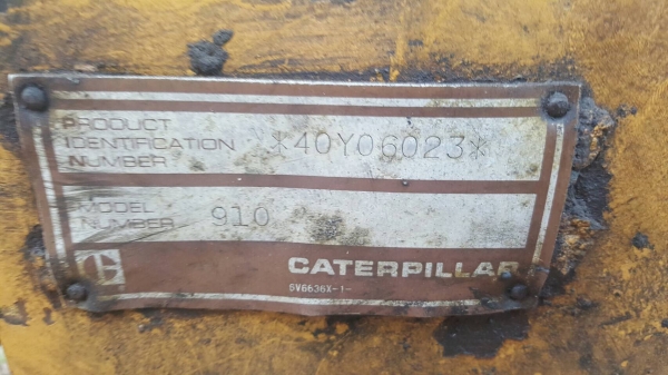 ขายตามสภาพ รถตัก CAT 910 ไม่มีปั้มดีเซล
