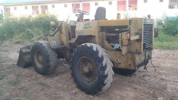 ขายตามสภาพ รถตัก CAT 910 ไม่มีปั้มดีเซล