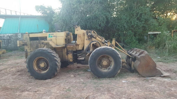 ขายตามสภาพ รถตัก CAT 910 ไม่มีปั้มดีเซล