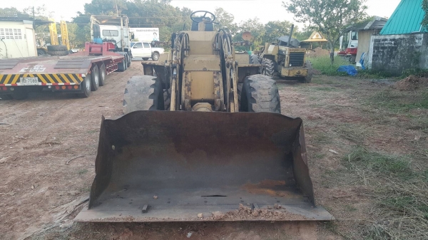 ขายตามสภาพ รถตัก CAT 910 ไม่มีปั้มดีเซล