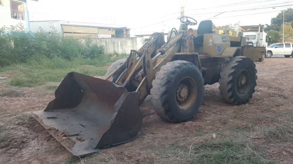 ขายตามสภาพ รถตัก CAT 910 ไม่มีปั้มดีเซล