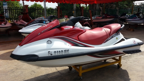 ขาย เจ็ตสกี yamaha fx 140 ปี 04 เรือสภาพสวย เก่านอก ตรวจเช็คเรียบร้อย