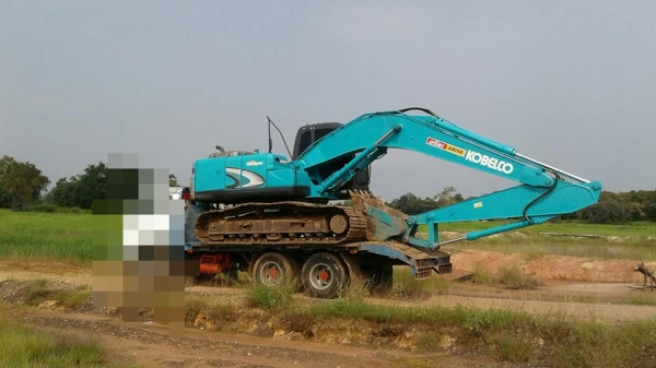 ขายรถขุดแบ็คโค SK200-8YN11 ทำงานน้อย5,523ชม. ช่วงเอวแน่น เอกสารเล่มทะเบียนครบ