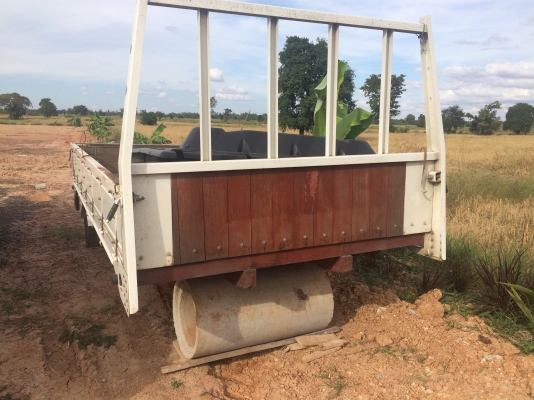 ขายกระบะ 6 ล้อ