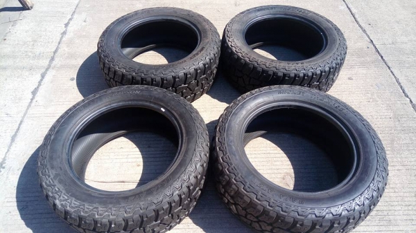 ยาง MICKEY THOMSON 285-55-20 ปี14 สภาพ ป้ายแดง