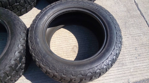 ยาง MICKEY THOMSON 285-55-20 ปี14 สภาพ ป้ายแดง