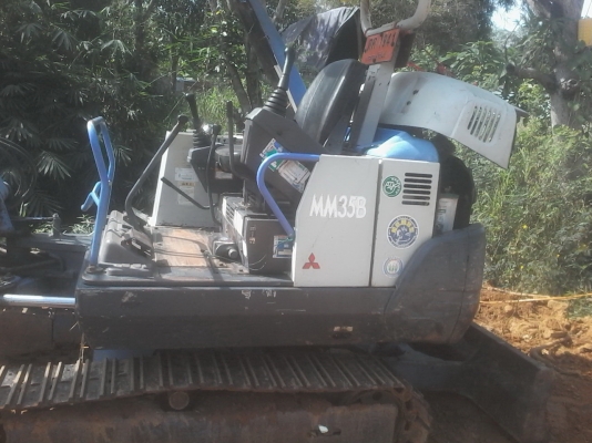 รถแบ็คโฮ MM35 B รถเจ้าของขายเอง พร้อมใช้จริงๆๆรับประกันไม่เสียค่าน้ำมันฟรีๆๆ รถแบ็คโฮ MM35 B รถเจ้าของขายเอง พร้อมใช้จริงๆๆรับประกันไม่เสียค่าน้ำมันฟรีๆๆ