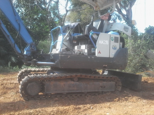 รถแบ็คโฮ MM35 B รถเจ้าของขายเอง พร้อมใช้จริงๆๆรับประกันไม่เสียค่าน้ำมันฟรีๆๆ รถแบ็คโฮ MM35 B รถเจ้าของขายเอง พร้อมใช้จริงๆๆรับประกันไม่เสียค่าน้ำมันฟรีๆๆ