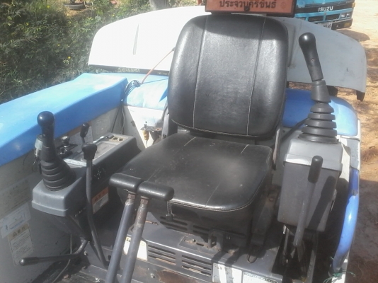 รถแบ็คโฮ MM35 B รถเจ้าของขายเอง พร้อมใช้จริงๆๆรับประกันไม่เสียค่าน้ำมันฟรีๆๆ รถแบ็คโฮ MM35 B รถเจ้าของขายเอง พร้อมใช้จริงๆๆรับประกันไม่เสียค่าน้ำมันฟรีๆๆ