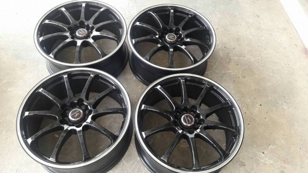 ขายล้อแม็กมือ2 yachiyoda 17" ติดต่อ  ร้าน ก.เจริญการยาง ครับ 081-3747940