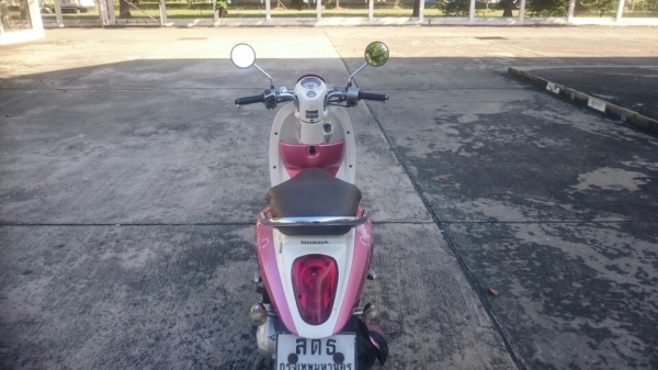 scoopy i เครื่องดีเยี่ยม พร้อมใช้งาน