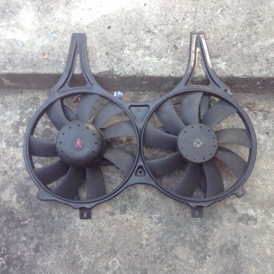 ขายพัดลมแอร์Benz w210