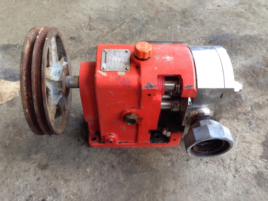 ขายหัวปั้มดูดน้ำมัน หรือของเหนียว Johnson pump made in UK หัวปั้มและใบเป็นสแตนเลส อย่างดี สภาพสวยมาก พร้อมใช้งาน ขายหัวปั้มดูดน้ำมัน หรือของเหนียว Johnson pump made in UK หัวปั้มและใบเป็นสแตนเลส อย่างดี สภาพสวยมาก พร้อมใช้งาน