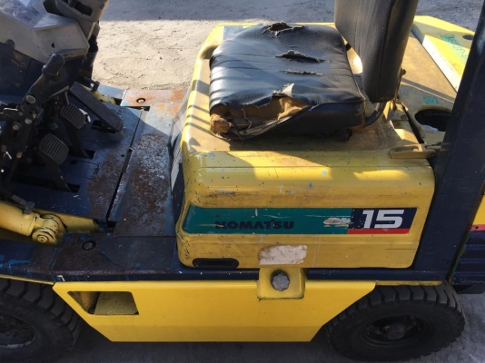 ขายรถโฟล์คลิฟท์สำหรับตักยางพารา ตักยางก้อน ตักยางถ้วย ตักขี้ยาง ตักทะลายปาล์ม ขายรถโฟล์คลิฟท์สำหรับตักยางพารา ตักยางก้อน ตักยางถ้วย ตักขี้ยาง ตักทะลายปาล์ม