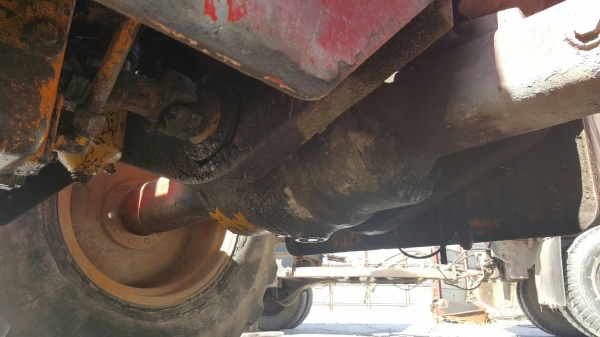 ขาย รถตัก KOMATSU 515 เอวอ่อน สภาพพร้อมใช้งาน ราคาคุยกันได้ครับ ขาย รถตัก KOMATSU 515 เอวอ่อน สภาพพร้อมใช้งาน ราคาคุยกันได้ครับ