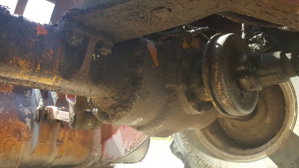 ขาย รถตัก KOMATSU 515 เอวอ่อน สภาพพร้อมใช้งาน ราคาคุยกันได้ครับ ขาย รถตัก KOMATSU 515 เอวอ่อน สภาพพร้อมใช้งาน ราคาคุยกันได้ครับ