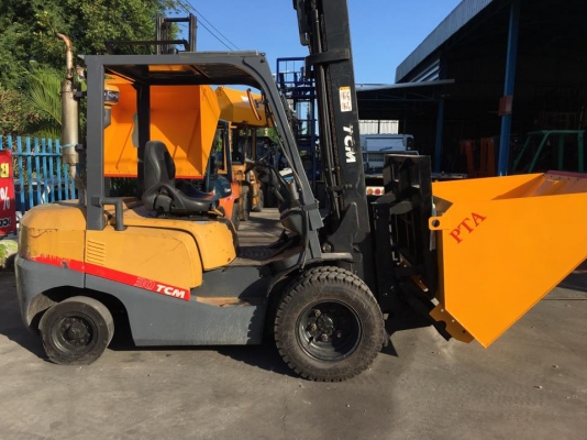 ขายรถโฟล์คลิฟท์สำหรับตักยางพาราตักยางก้่อนตักยางถ้วยตักขี้ยาง ตักทะลายปาล์ม ขายรถโฟล์คลิฟท์สำหรับตักยางพาราตักยางก้่อนตักยางถ้วยตักขี้ยาง ตักทะลายปาล์ม