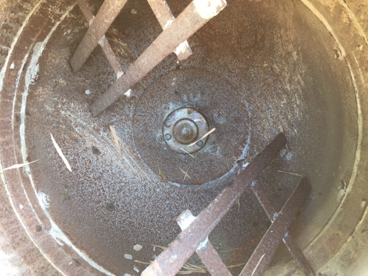 โม่ผสมปูน Marton พร้อมไดนาโม สภาพเดิมๆ