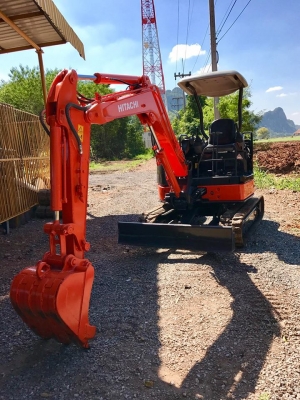 HITACHI ZX30u-2 ขนาดPC-30 มีลายหัวแย๊ก<มีVDOให้ชม>รถเก่านอกแท้มีเอกสาร☎️ติดต่อ 085-5632278 (ราคาต่อรองได้)
