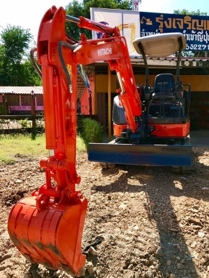 HITACHI ZX30u-2 ขนาดPC-30 มีลายหัวแย๊ก<มีVDOให้ชม>รถเก่านอกแท้มีเอกสาร☎️ติดต่อ 085-5632278 (ราคาต่อรองได้)