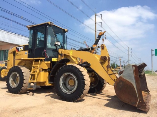 ขายรถตักล้อยาง CAT 924H ปี 2011 รถนอกนำเข้าเองจากญี่ปุ่น สภาพสวยพร้อมใช้ ขายรถตักล้อยาง CAT 924H ปี 2011 รถนอกนำเข้าเองจากญี่ปุ่น สภาพสวยพร้อมใช้