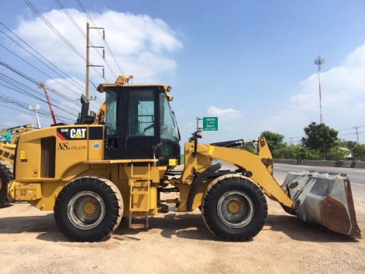 ขายรถตักล้อยาง CAT 924H ปี 2011 รถนอกนำเข้าเองจากญี่ปุ่น สภาพสวยพร้อมใช้ ขายรถตักล้อยาง CAT 924H ปี 2011 รถนอกนำเข้าเองจากญี่ปุ่น สภาพสวยพร้อมใช้