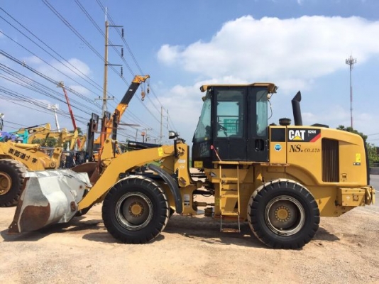 ขายรถตักล้อยาง CAT 924H ปี 2011 รถนอกนำเข้าเองจากญี่ปุ่น สภาพสวยพร้อมใช้ ขายรถตักล้อยาง CAT 924H ปี 2011 รถนอกนำเข้าเองจากญี่ปุ่น สภาพสวยพร้อมใช้