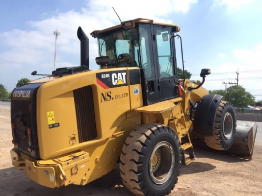 ขายรถตักล้อยาง CAT 924H ปี 2011 รถนอกนำเข้าเองจากญี่ปุ่น สภาพสวยพร้อมใช้ ขายรถตักล้อยาง CAT 924H ปี 2011 รถนอกนำเข้าเองจากญี่ปุ่น สภาพสวยพร้อมใช้