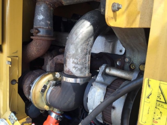 ขายรถตักล้อยาง CAT 924H ปี 2011 รถนอกนำเข้าเองจากญี่ปุ่น สภาพสวยพร้อมใช้ ขายรถตักล้อยาง CAT 924H ปี 2011 รถนอกนำเข้าเองจากญี่ปุ่น สภาพสวยพร้อมใช้