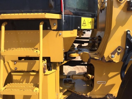 ขายรถตักล้อยาง CAT 924H ปี 2011 รถนอกนำเข้าเองจากญี่ปุ่น สภาพสวยพร้อมใช้ ขายรถตักล้อยาง CAT 924H ปี 2011 รถนอกนำเข้าเองจากญี่ปุ่น สภาพสวยพร้อมใช้