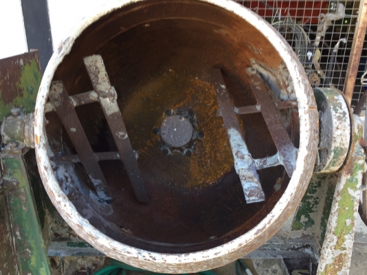 โม่ผสมปูน MACKRO รุ่น แข็ง ทน สุดๆ โม่ผสมปูน MACKRO รุ่น แข็ง ทน สุดๆ