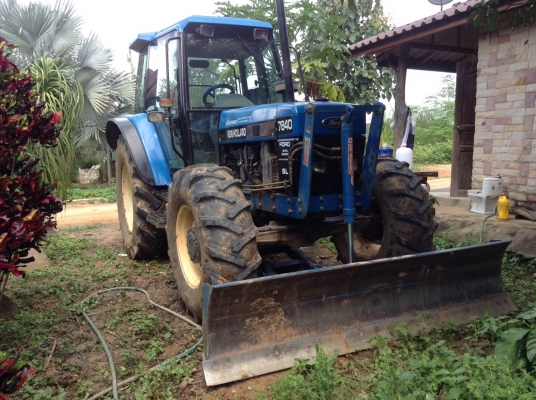 Newholland 7840 คานหน้า Newholland ใบดันหน้า ผาน3 โคลง4 ไคเฮงหลี