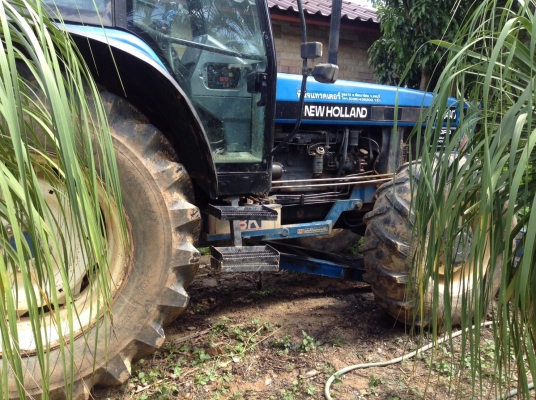 Newholland 7840 คานหน้า Newholland ใบดันหน้า ผาน3 โคลง4 ไคเฮงหลี