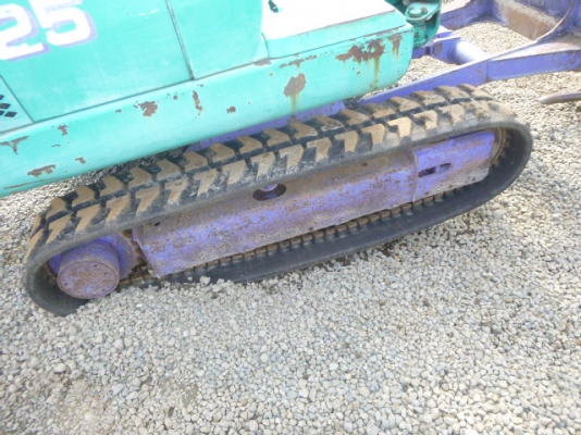 Komatsu PC25-1E เก่าญี่ปุ่น พร้อมหัวกระแทก นำเข้าเองจากญี่ปุ่น ถึงไทยเร็วๆนี้