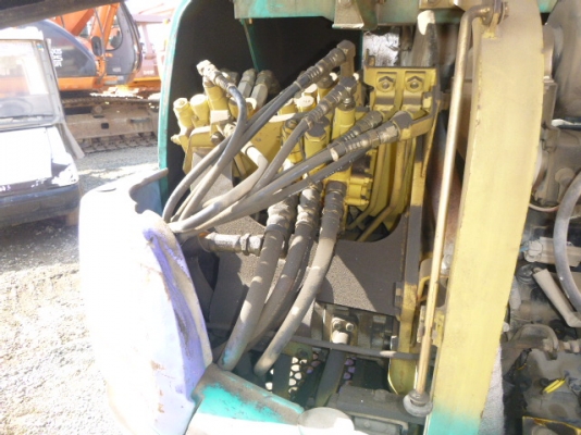 Komatsu PC25-1E เก่าญี่ปุ่น พร้อมหัวกระแทก นำเข้าเองจากญี่ปุ่น ถึงไทยเร็วๆนี้