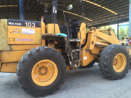 ขายรถตักล้อยางมือสอง KOMATSU WA100-5 สนใจติดต่อคุณรัตนศักดิ์ 081-7621704