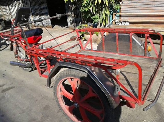 ซาเล้งสีแดงมือสอง