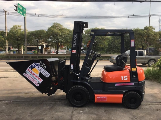 ขายรถโฟล์คลิฟท์สำหรับตักยางพาราตักยางก้อนตักยางถ้วยตักขี้ยางตักทะลายปาล์ม