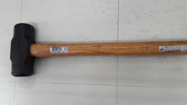 ขายค้อนปอนขนาด3-4ปอน ด้ามยาวประมาณ100cm.Made in USA.พร้อมด้ามเดิมๆใหม่เก็บ ขายค้อนปอนขนาด3-4ปอน ด้ามยาวประมาณ100cm.Made in USA.พร้อมด้ามเดิมๆใหม่เก็บ