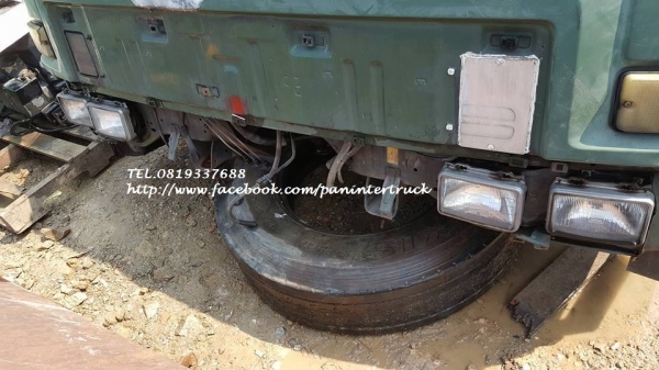 สินค้าเก่านอก*หัวเก๋งรถบรรทุก6ล้อกลาง/CABIN-DAIHATSU ,CABIN TOYOTA DYNAรุ่น:350-400(รุ่นยกหัวได้/ตาเหลี่ยม) ราคาเพียง 36,000 บาท