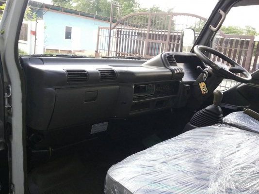 ISUZU NKR 4 ล้อไม่ติดเวลา 100 แรง เครื่องดี แอร์เย็น คัสซีสวย
