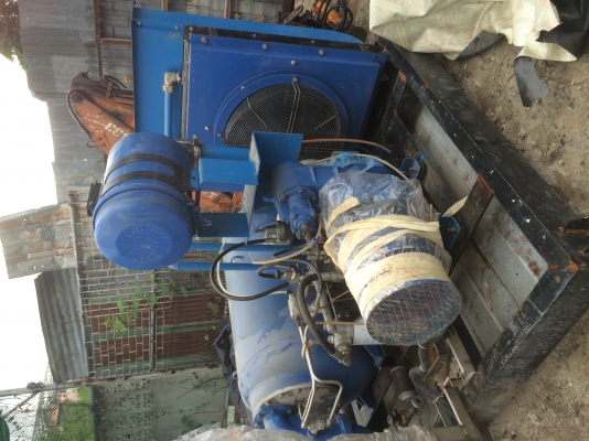 ปั้มลมเก่านอกใช้มอเตอร์ 5ตัวมีตั้งแต่75-200แรง ปั้มลมเก่านอกใช้มอเตอร์ 5ตัวมีตั้งแต่75-200แรง