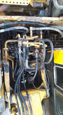 ขายแบ็คโค โคมัสสุ pc120 -3 สภาพดีมาก เครื่องเดิมปั้มเดิม แอร์เย็น รถเดิมๆๆ  สวยกว่านี้เก่าญี่ปุ่นเลยครับ