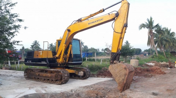 ขายแบ็คโค โคมัสสุ pc120 -3 สภาพดีมาก เครื่องเดิมปั้มเดิม แอร์เย็น รถเดิมๆๆ  สวยกว่านี้เก่าญี่ปุ่นเลยครับ