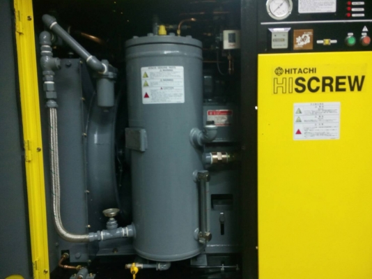 คุณลูกค้าท่านใดสนใจเครื่องปั๊มลมโรตารี่สกรูฮิตาชิ 30 แรง โทรหาปรึกษาได้เลย