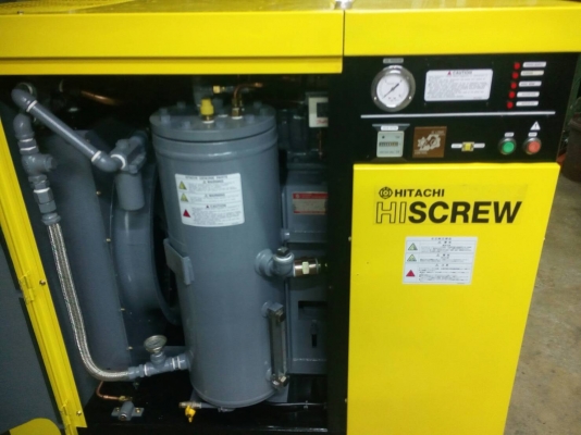 คุณลูกค้าท่านใดสนใจเครื่องปั๊มลมโรตารี่สกรูฮิตาชิ 30 แรง โทรหาปรึกษาได้เลย