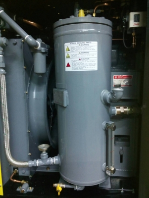 คุณลูกค้าท่านใดสนใจเครื่องปั๊มลมโรตารี่สกรูฮิตาชิ 30 แรง โทรหาปรึกษาได้เลย